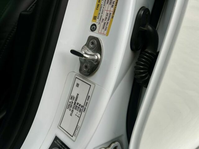 Білий Тесла Модель 3, об'ємом двигуна 0 л та пробігом 67 тис. км за 32500 $, фото 14 на Automoto.ua