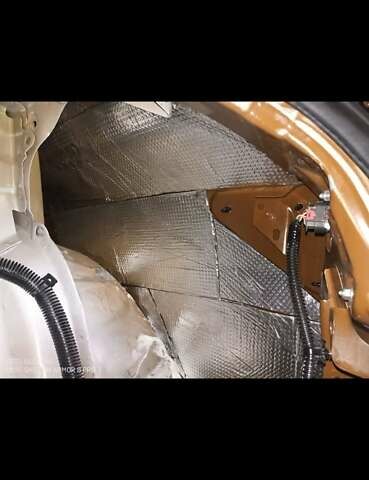 Белый Тесла Модель 3, объемом двигателя 0 л и пробегом 59 тыс. км за 22499 $, фото 25 на Automoto.ua