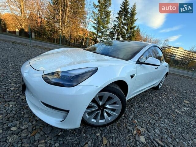 Білий Тесла Модель 3, об'ємом двигуна 0 л та пробігом 100 тис. км за 20799 $, фото 46 на Automoto.ua