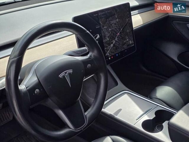 Білий Тесла Модель 3, об'ємом двигуна 0 л та пробігом 91 тис. км за 22999 $, фото 17 на Automoto.ua