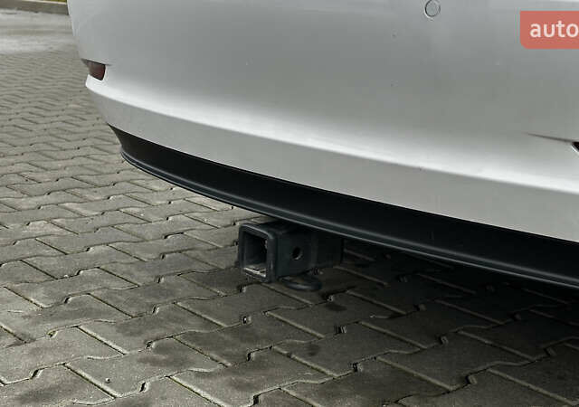 Белый Тесла Модель 3, объемом двигателя 0 л и пробегом 367 тыс. км за 15000 $, фото 4 на Automoto.ua