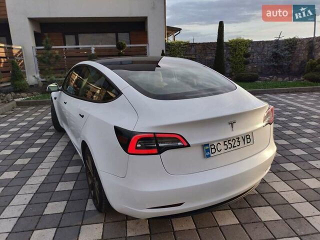 Белый Тесла Модель 3, объемом двигателя 0 л и пробегом 105 тыс. км за 16950 $, фото 21 на Automoto.ua