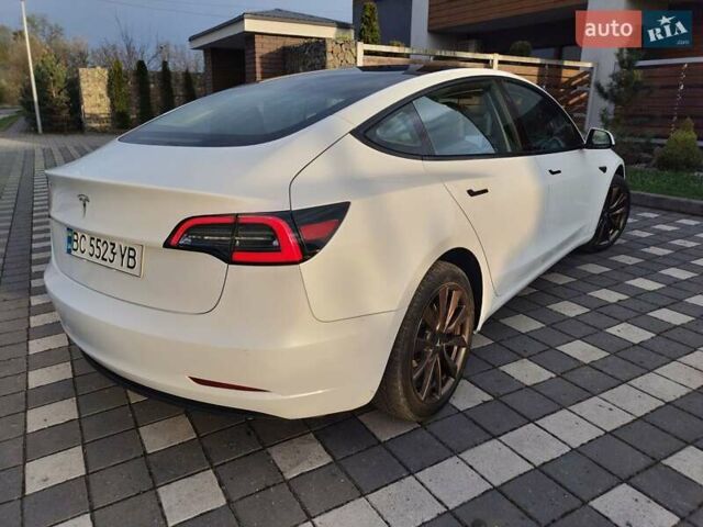 Белый Тесла Модель 3, объемом двигателя 0 л и пробегом 105 тыс. км за 16950 $, фото 24 на Automoto.ua