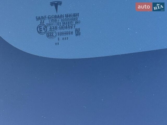 Білий Тесла Модель 3, об'ємом двигуна 0 л та пробігом 76 тис. км за 22000 $, фото 7 на Automoto.ua
