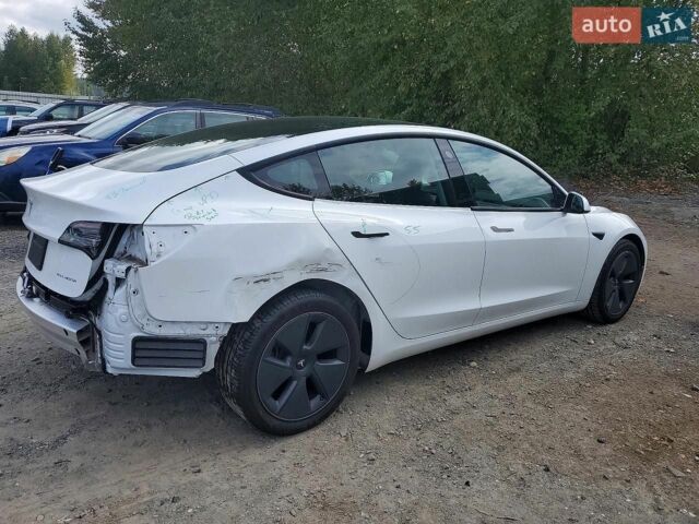 Білий Тесла Модель 3, об'ємом двигуна 0 л та пробігом 80 тис. км за 5500 $, фото 2 на Automoto.ua