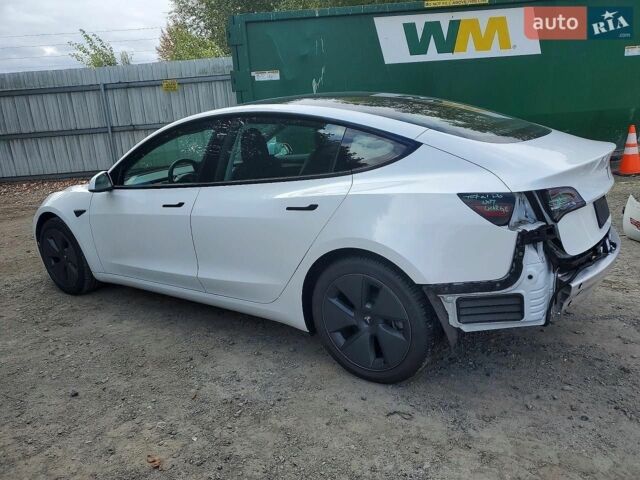 Білий Тесла Модель 3, об'ємом двигуна 0 л та пробігом 80 тис. км за 5500 $, фото 1 на Automoto.ua
