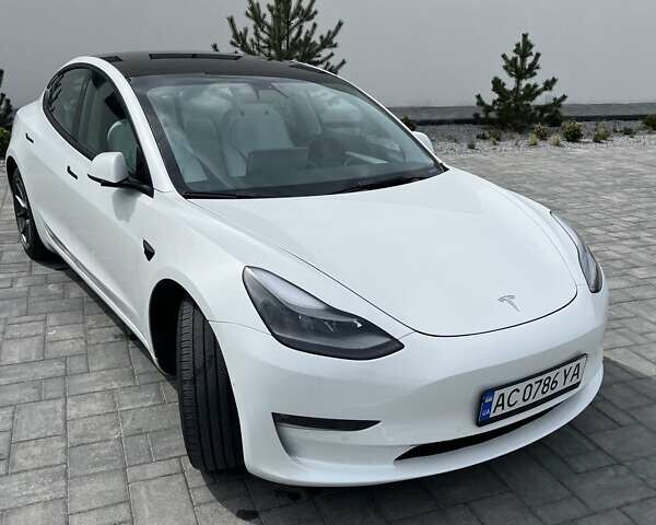 Білий Тесла Модель 3, об'ємом двигуна 0 л та пробігом 47 тис. км за 22100 $, фото 29 на Automoto.ua
