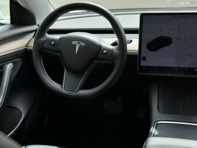 Белый Тесла Модель 3, объемом двигателя 0 л и пробегом 217 тыс. км за 15000 $, фото 17 на Automoto.ua