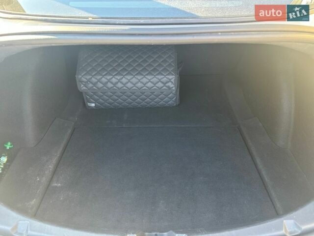 Білий Тесла Модель 3, об'ємом двигуна 0 л та пробігом 96 тис. км за 18500 $, фото 15 на Automoto.ua