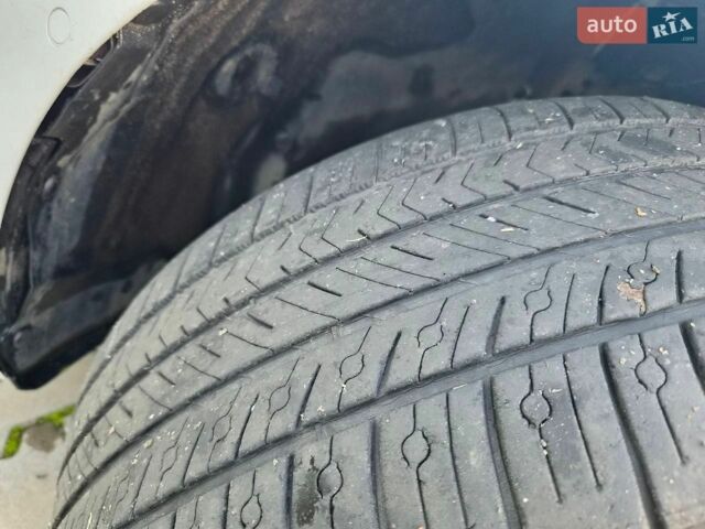 Белый Тесла Модель 3, объемом двигателя 0 л и пробегом 132 тыс. км за 19250 $, фото 17 на Automoto.ua