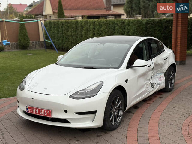 Білий Тесла Модель 3, об'ємом двигуна 0 л та пробігом 166 тис. км за 14900 $, фото 29 на Automoto.ua