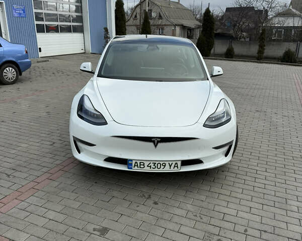 Белый Тесла Модель 3, объемом двигателя 0 л и пробегом 79 тыс. км за 20700 $, фото 1 на Automoto.ua