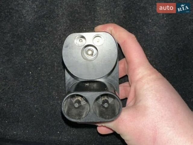 Білий Тесла Модель 3, об'ємом двигуна 0 л та пробігом 64 тис. км за 19999 $, фото 15 на Automoto.ua