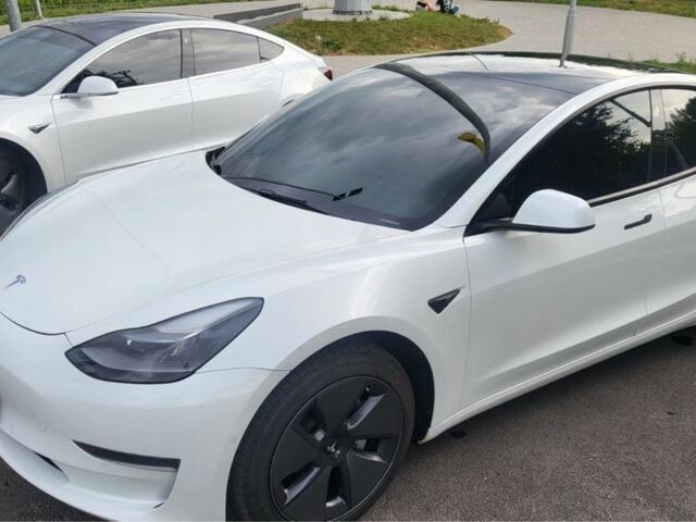 Білий Тесла Модель 3, об'ємом двигуна 0 л та пробігом 107 тис. км за 19000 $, фото 8 на Automoto.ua