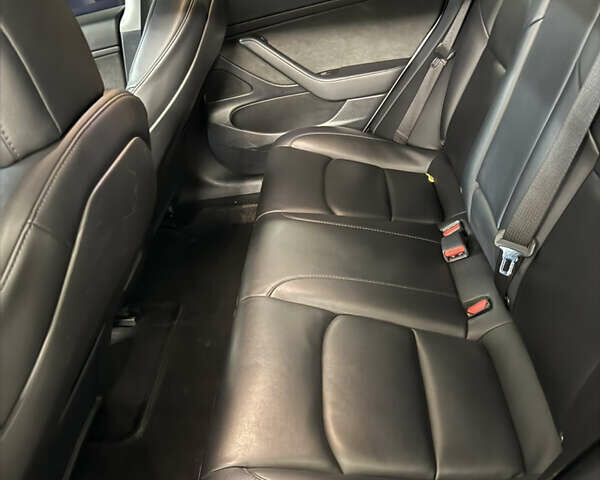 Білий Тесла Модель 3, об'ємом двигуна 0 л та пробігом 78 тис. км за 18900 $, фото 6 на Automoto.ua