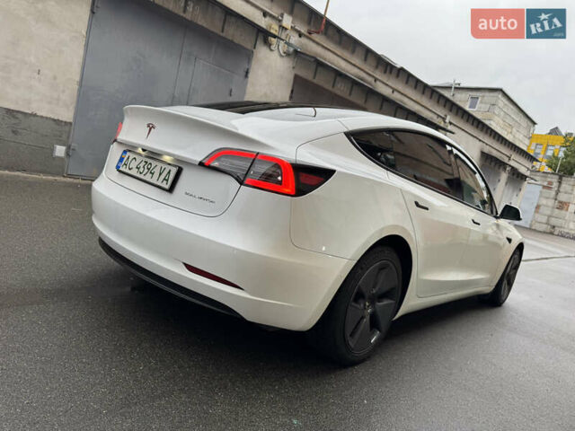 Белый Тесла Модель 3, объемом двигателя 0 л и пробегом 45 тыс. км за 29000 $, фото 7 на Automoto.ua