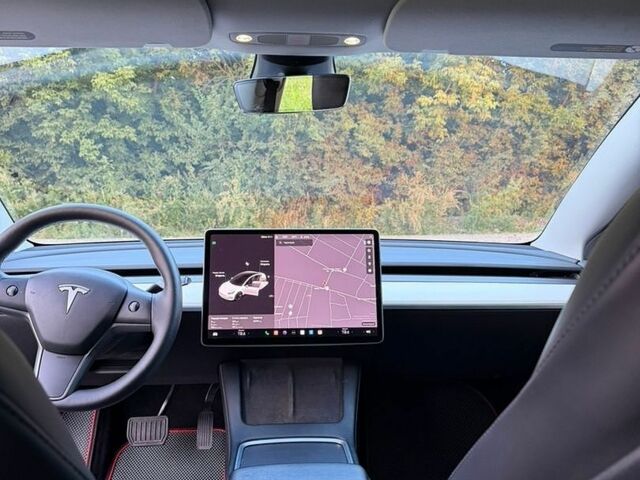 Білий Тесла Модель 3, об'ємом двигуна 0 л та пробігом 9 тис. км за 22500 $, фото 8 на Automoto.ua