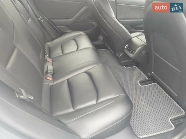 Білий Тесла Модель 3, об'ємом двигуна 0 л та пробігом 79 тис. км за 16200 $, фото 24 на Automoto.ua