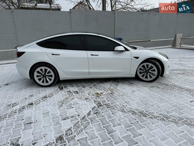Белый Тесла Модель 3, объемом двигателя 0 л и пробегом 260 тыс. км за 19900 $, фото 10 на Automoto.ua