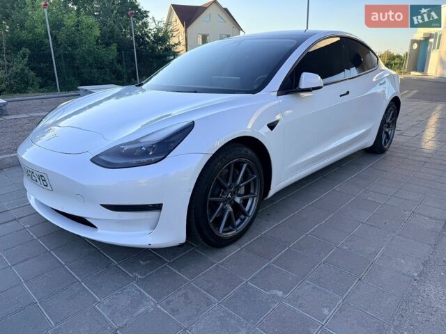Білий Тесла Модель 3, об'ємом двигуна 0 л та пробігом 183 тис. км за 14750 $, фото 19 на Automoto.ua