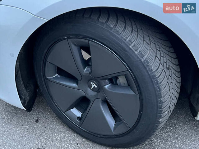 Белый Тесла Модель 3, объемом двигателя 0 л и пробегом 52 тыс. км за 21500 $, фото 13 на Automoto.ua