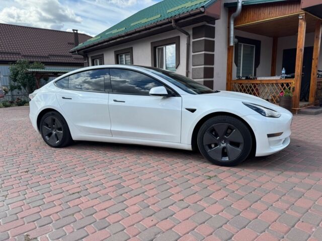 Белый Тесла Модель 3, объемом двигателя 0 л и пробегом 186 тыс. км за 16581 $, фото 14 на Automoto.ua