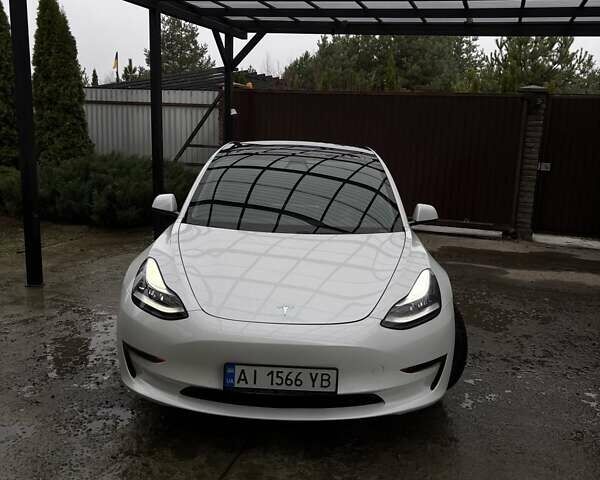 Білий Тесла Модель 3, об'ємом двигуна 0 л та пробігом 91 тис. км за 18000 $, фото 5 на Automoto.ua