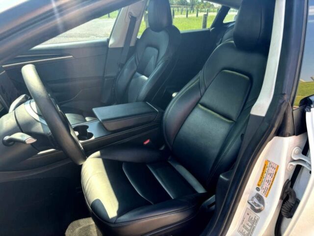 Білий Тесла Модель 3, об'ємом двигуна 0 л та пробігом 15 тис. км за 14200 $, фото 8 на Automoto.ua