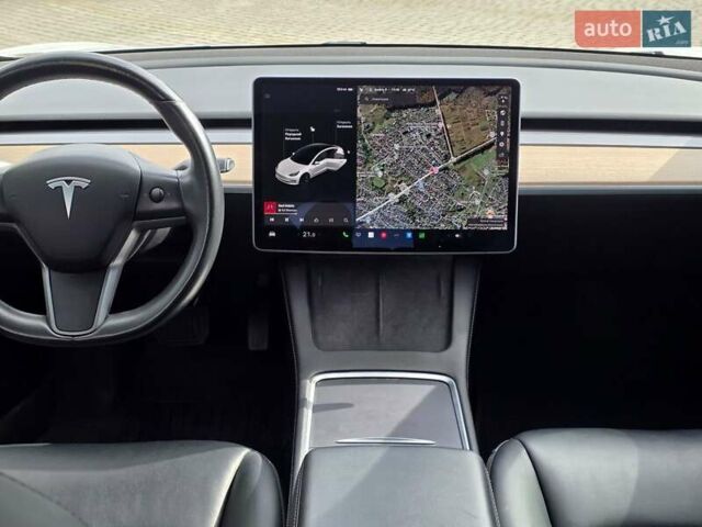 Білий Тесла Модель 3, об'ємом двигуна 0 л та пробігом 91 тис. км за 22999 $, фото 18 на Automoto.ua