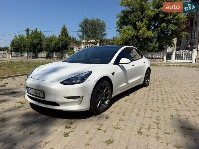 Білий Тесла Модель 3, об'ємом двигуна 0 л та пробігом 80 тис. км за 15990 $, фото 6 на Automoto.ua
