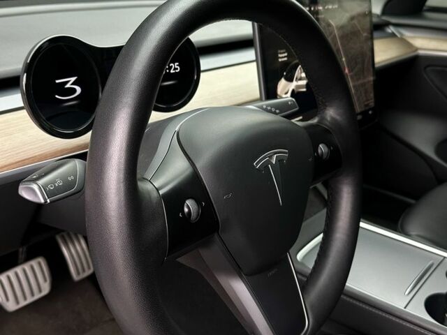Білий Тесла Модель 3, об'ємом двигуна 0 л та пробігом 67 тис. км за 32500 $, фото 8 на Automoto.ua