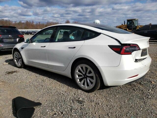 Білий Тесла Модель 3, об'ємом двигуна 0 л та пробігом 34 тис. км за 6000 $, фото 3 на Automoto.ua