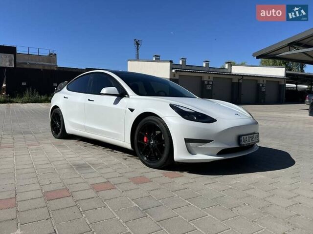 Білий Тесла Модель 3, об'ємом двигуна 0 л та пробігом 68 тис. км за 25500 $, фото 25 на Automoto.ua