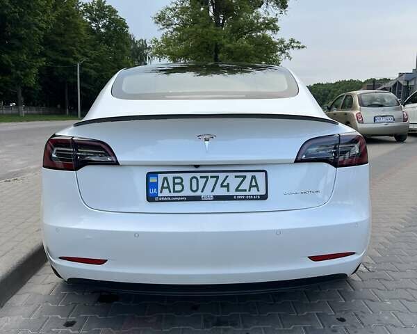 Белый Тесла Модель 3, объемом двигателя 0 л и пробегом 164 тыс. км за 18400 $, фото 4 на Automoto.ua