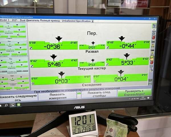 Білий Тесла Модель 3, об'ємом двигуна 0 л та пробігом 68 тис. км за 25500 $, фото 10 на Automoto.ua