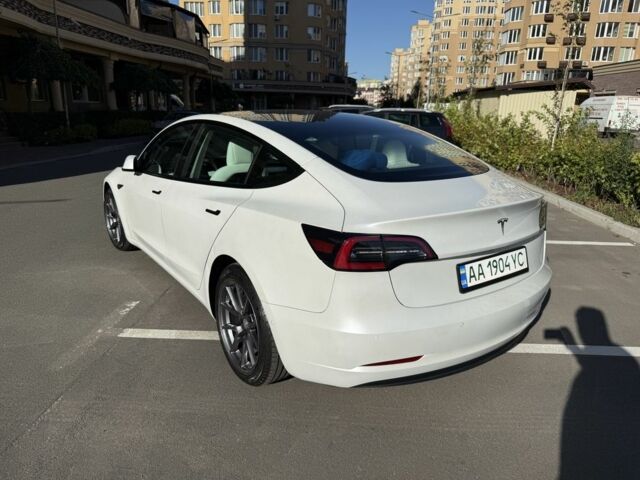 Білий Тесла Модель 3, об'ємом двигуна 0 л та пробігом 78 тис. км за 17500 $, фото 13 на Automoto.ua