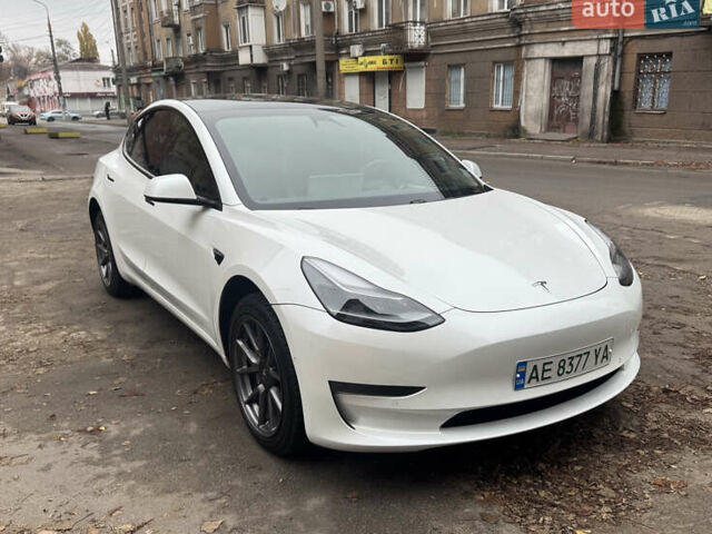 Белый Тесла Модель 3, объемом двигателя 0 л и пробегом 67 тыс. км за 23000 $, фото 8 на Automoto.ua