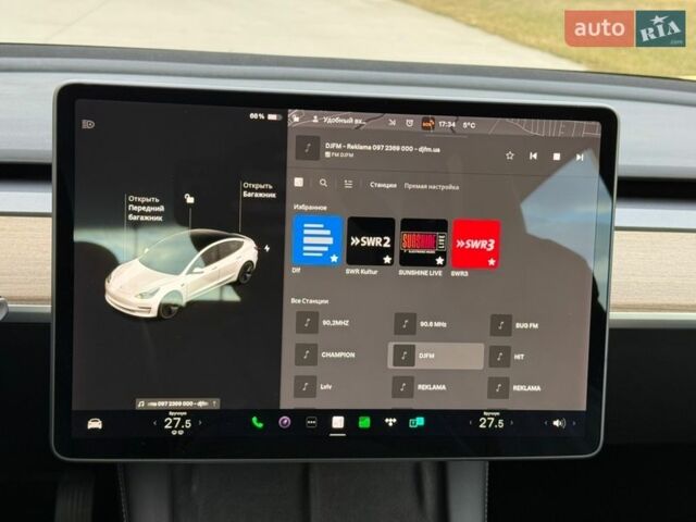 Белый Тесла Модель 3, объемом двигателя 0 л и пробегом 77 тыс. км за 14700 $, фото 31 на Automoto.ua