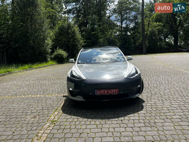 Білий Тесла Модель 3, об'ємом двигуна 0 л та пробігом 196 тис. км за 15400 $, фото 5 на Automoto.ua