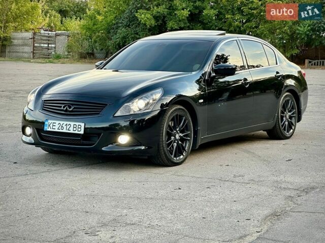 Белый Тесла Модель 3, объемом двигателя 0 л и пробегом 186 тыс. км за 16530 $, фото 8 на Automoto.ua