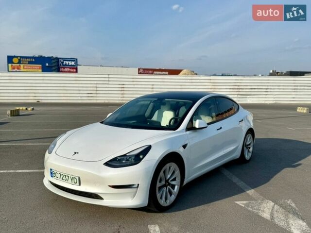 Белый Тесла Модель 3, объемом двигателя 0 л и пробегом 107 тыс. км за 18900 $, фото 5 на Automoto.ua