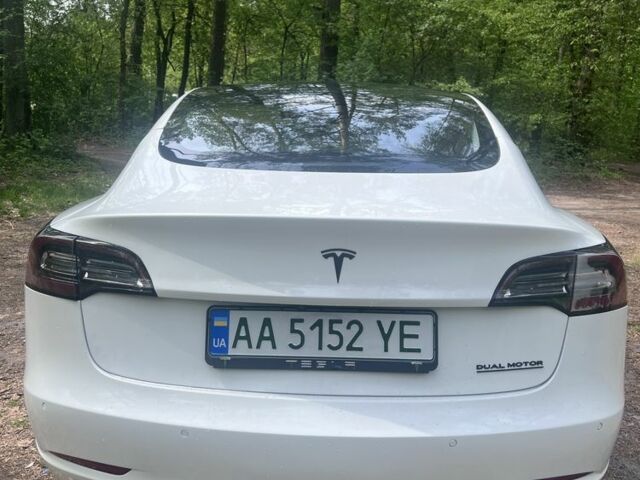 Белый Тесла Модель 3, объемом двигателя 0 л и пробегом 95 тыс. км за 17900 $, фото 7 на Automoto.ua