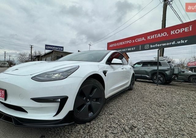 Белый Тесла Модель 3, объемом двигателя 0 л и пробегом 108 тыс. км за 19100 $, фото 12 на Automoto.ua