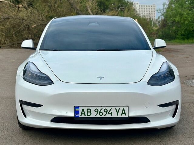 Белый Тесла Модель 3, объемом двигателя 0 л и пробегом 152 тыс. км за 18900 $, фото 12 на Automoto.ua