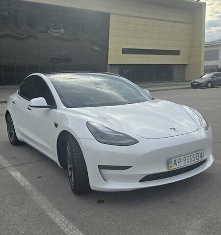Белый Тесла Модель 3, объемом двигателя 0 л и пробегом 29 тыс. км за 24999 $, фото 6 на Automoto.ua