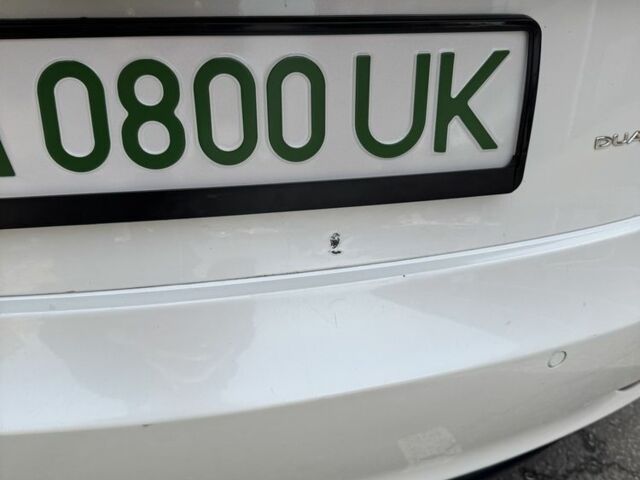 Белый Тесла Модель 3, объемом двигателя 0 л и пробегом 217 тыс. км за 15000 $, фото 7 на Automoto.ua