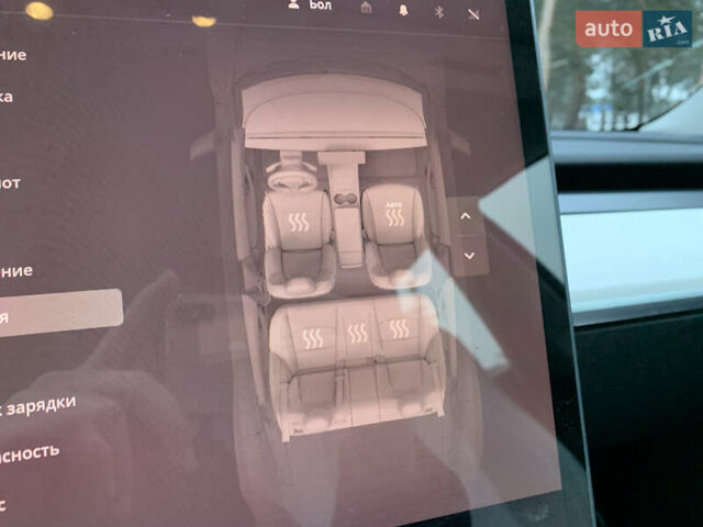 Білий Тесла Модель 3, об'ємом двигуна 0 л та пробігом 81 тис. км за 18950 $, фото 32 на Automoto.ua