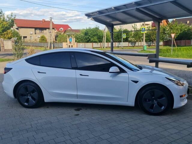 Білий Тесла Модель 3, об'ємом двигуна 0 л та пробігом 60 тис. км за 19950 $, фото 13 на Automoto.ua