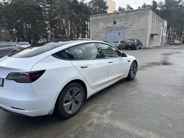 Белый Тесла Модель 3, объемом двигателя 0 л и пробегом 98 тыс. км за 22500 $, фото 23 на Automoto.ua