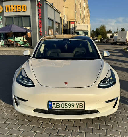 Белый Тесла Модель 3, объемом двигателя 0 л и пробегом 90 тыс. км за 23000 $, фото 13 на Automoto.ua